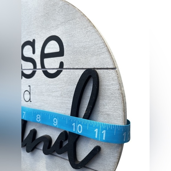 Coffee Bar Decor Round White Coffee Bar Sign w/ ‘Rise and Grind’ in Black - Picture 5 of 9